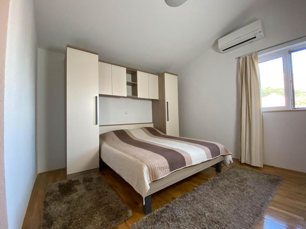 Hotel Apartman Ivan Makarská Exteriér fotografie